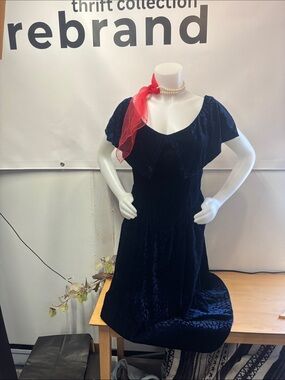 Navy vintage Velvet Midi Dress - Elegant Women's Cocktail Dress
